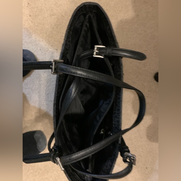 Michael Kors Jet Set Purse and wallet, Preloved in great condition. - Picture 5 of 9